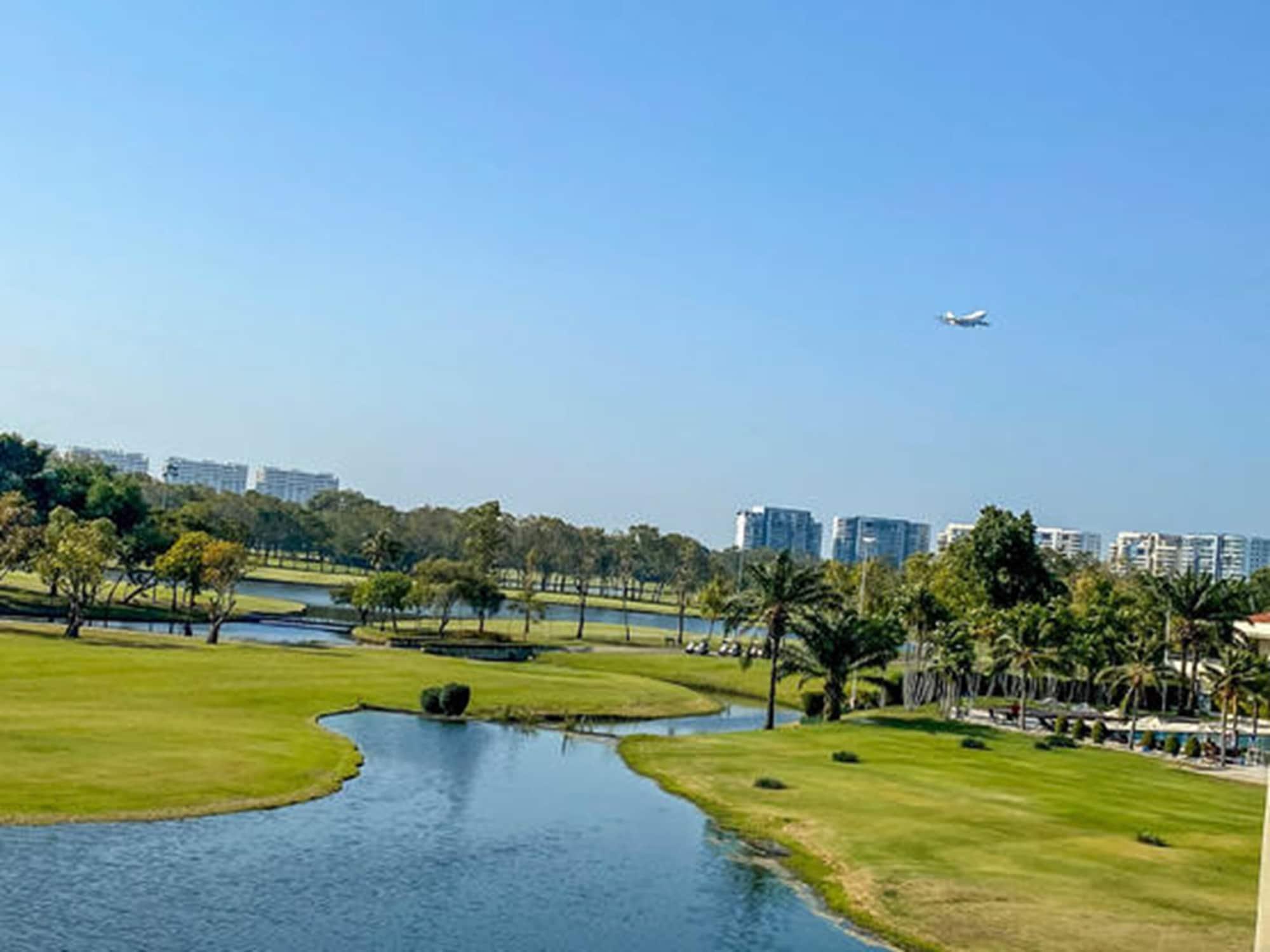 Eastin Thana City Golf Resort Bangkok Extérieur photo